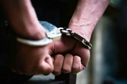 Σοκαριστικό-περιστατικό-στη-Θεσσαλονίκη:-Μάλωσε-με-τη-σύντροφο-του-στο-τηλέφωνο,-πήρε-το-μηχανάκι-και…