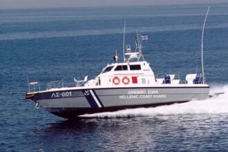 Έκτακτο-–-Συναγερμός-σε-ελληνικό-νησί-–-Σοκαριστικό-εύρημα-στη-θάλασσα-–-Ποιος-να-είναι;