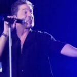 Νίκος-Οικονομόπουλος:-Τα-πήρε-κρανίο-σε-συναυλία-του-–-«Κλείσε-τα!»