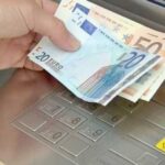 “Έρχεται”-νέο-επίδομα-Χριστουγέννων-–-Ποιοι-θα-το-πάρουν-και-τα-ποσά-για-το-2027-και-το-2028